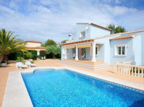 Отель Villa Azul  Кальпе